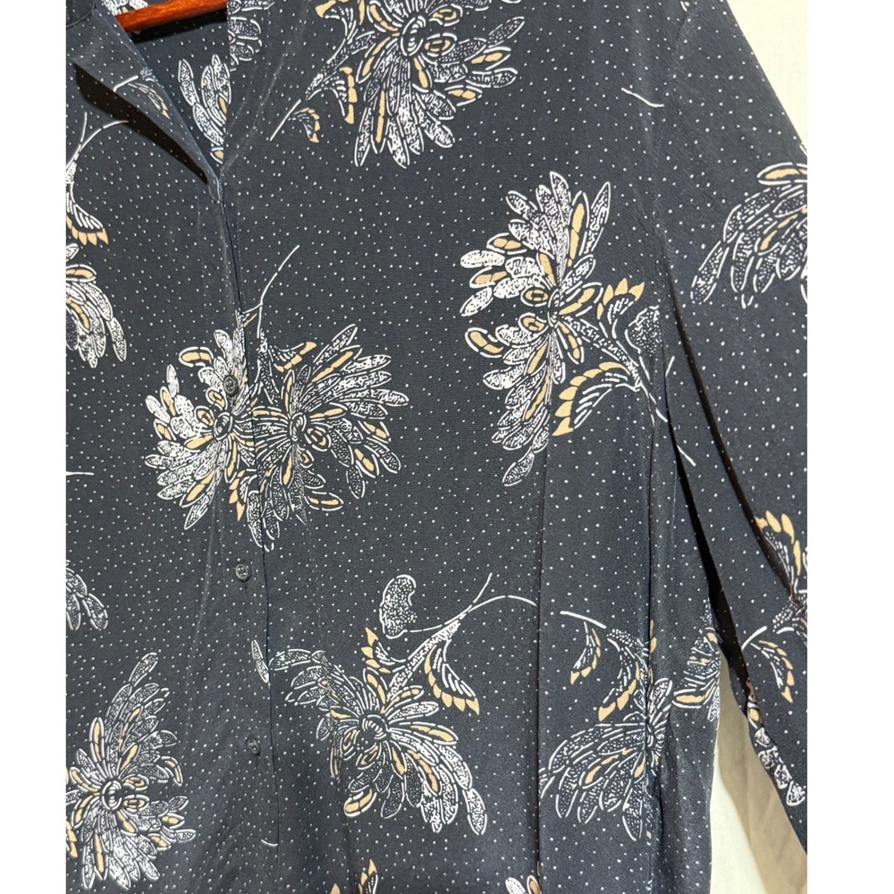 Vince Womens 100% Silk Floral Pin Dot Button Down Blouse Black Medium - Picture 3 of 8